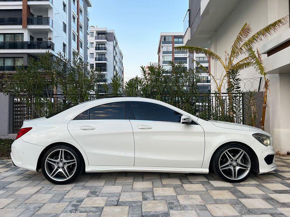 f18345ad-4d1d-45b8-93e7-0aa26d54e943